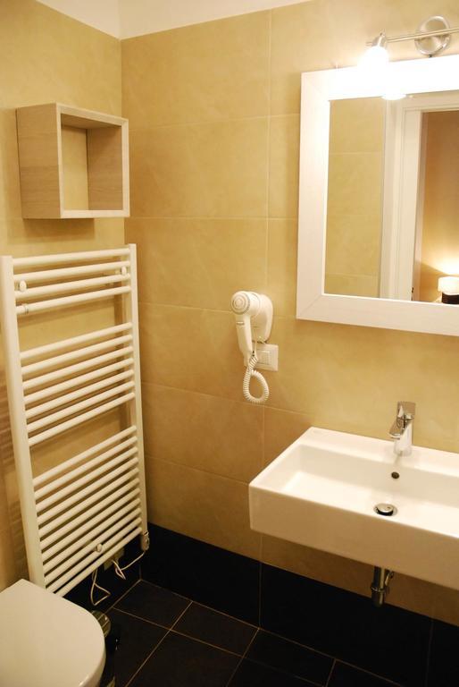 Wallace Luxury Home เวโรนา ภายนอก รูปภาพ